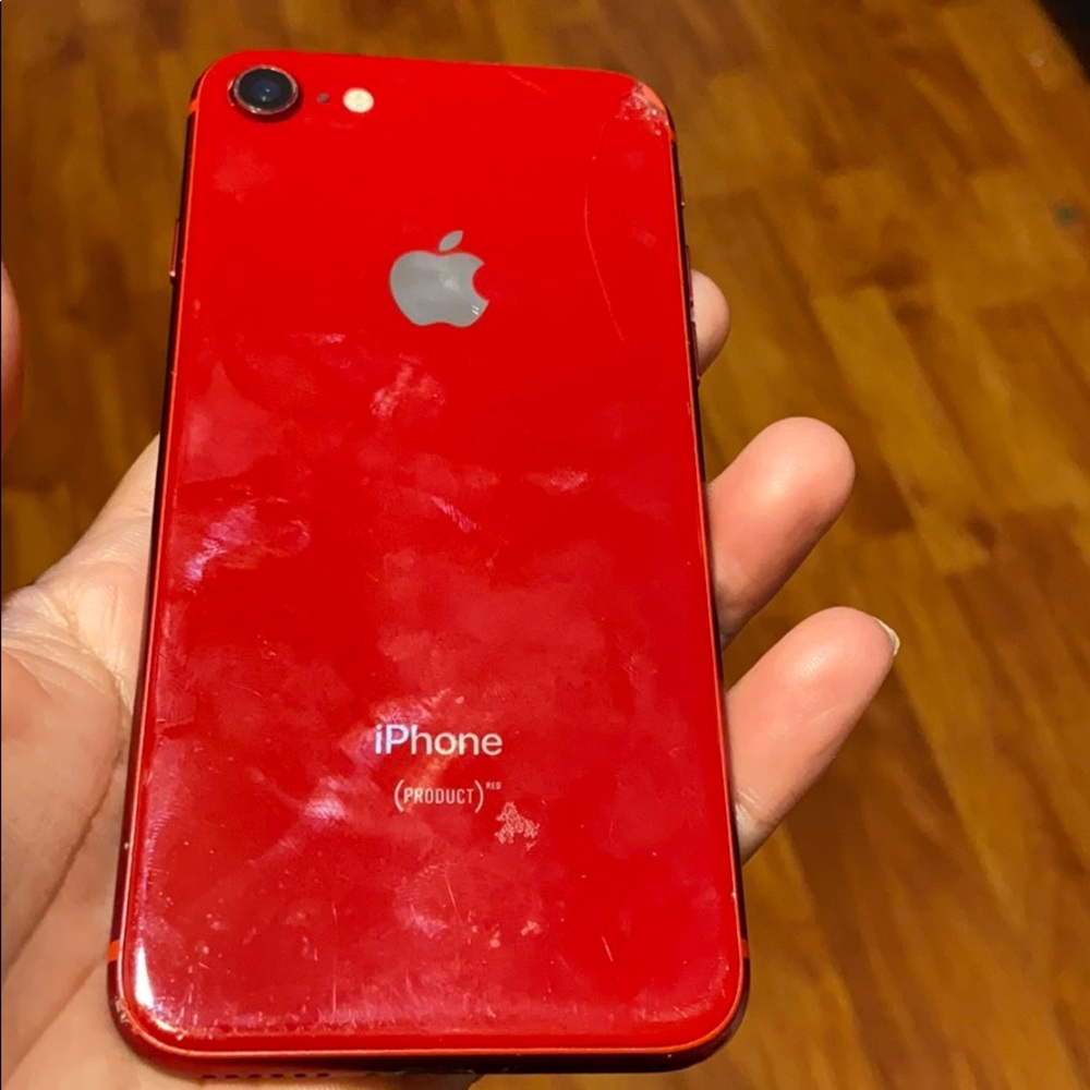 iPhone 8 - Picture 2 of 2